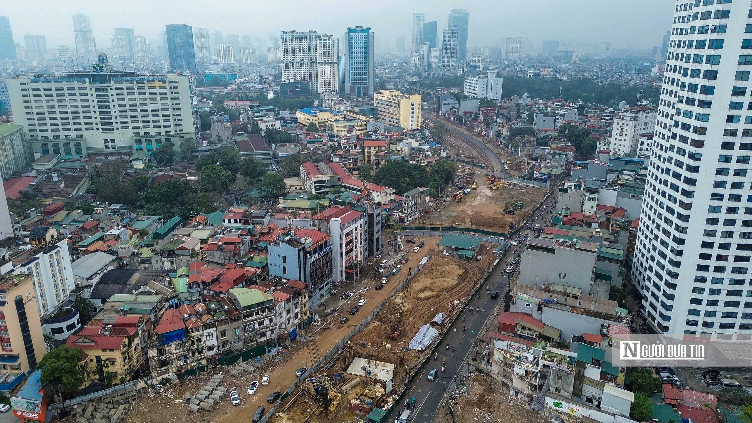 H&agrave; Nội: Đoạn đường Voi Phục - Ho&agrave;ng Cầu lộ diện sau 3 th&aacute;ng thi c&ocirc;ng - Ảnh 4.