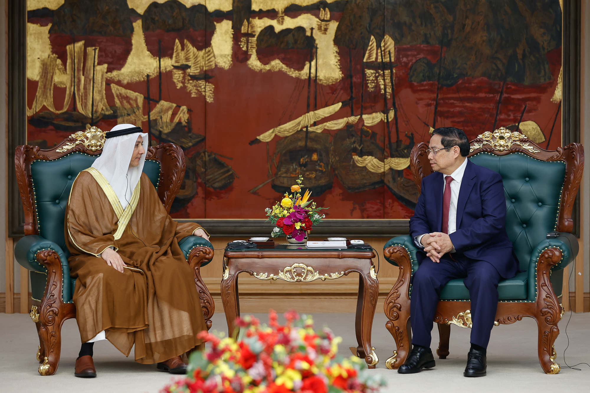 Thủ tướng th&uacute;c đẩy UAE cung cấp dầu kh&iacute; cho Việt Nam - Ảnh 2.