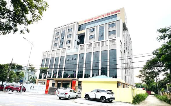 Bệnh viện Đa khoa Yên Phong tiên phong mô hình 'không giấy tờ', đẩy mạnh chuyển đổi số y tế