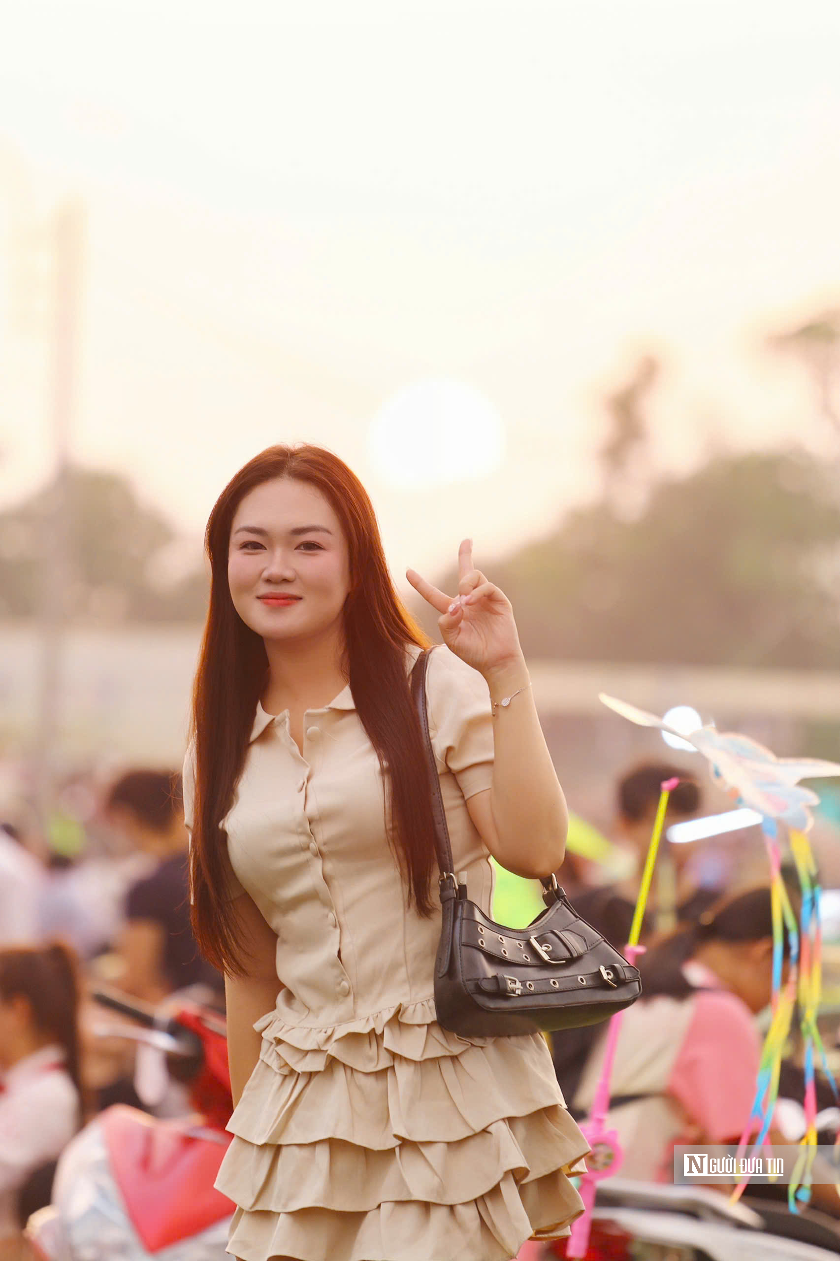 &ldquo;Biển diều&rdquo; khổng lồ phủ k&iacute;n đồng diều H&oacute;c M&ocirc;n, người d&acirc;n đổ về đ&ocirc;ng nghịt mỗi ng&agrave;y- Ảnh 20.