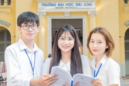 Tin mới nhất về s&aacute;p nhập h&agrave;ng loạt đại học, cao đẳng tại TPHCM - Ảnh 1.