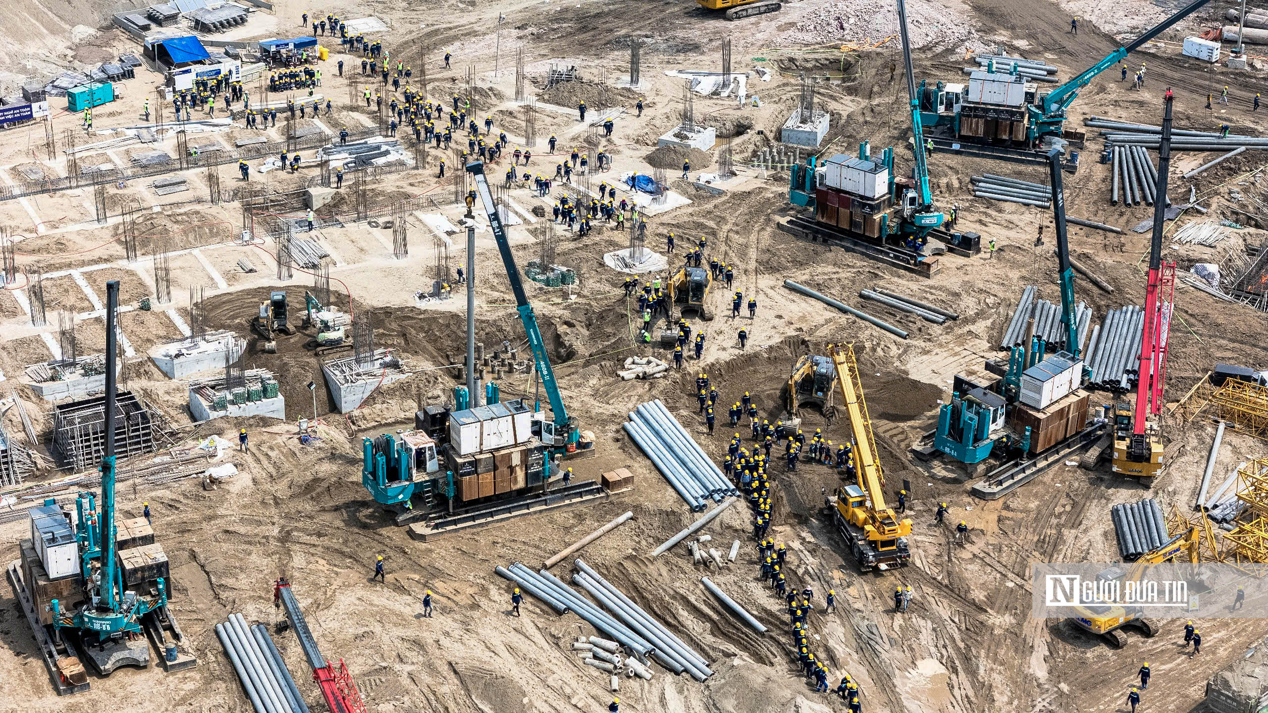 Đại c&ocirc;ng trường thi c&ocirc;ng s&acirc;n vận động lớn nhất thế giới ở H&agrave; Nội - Ảnh 14.