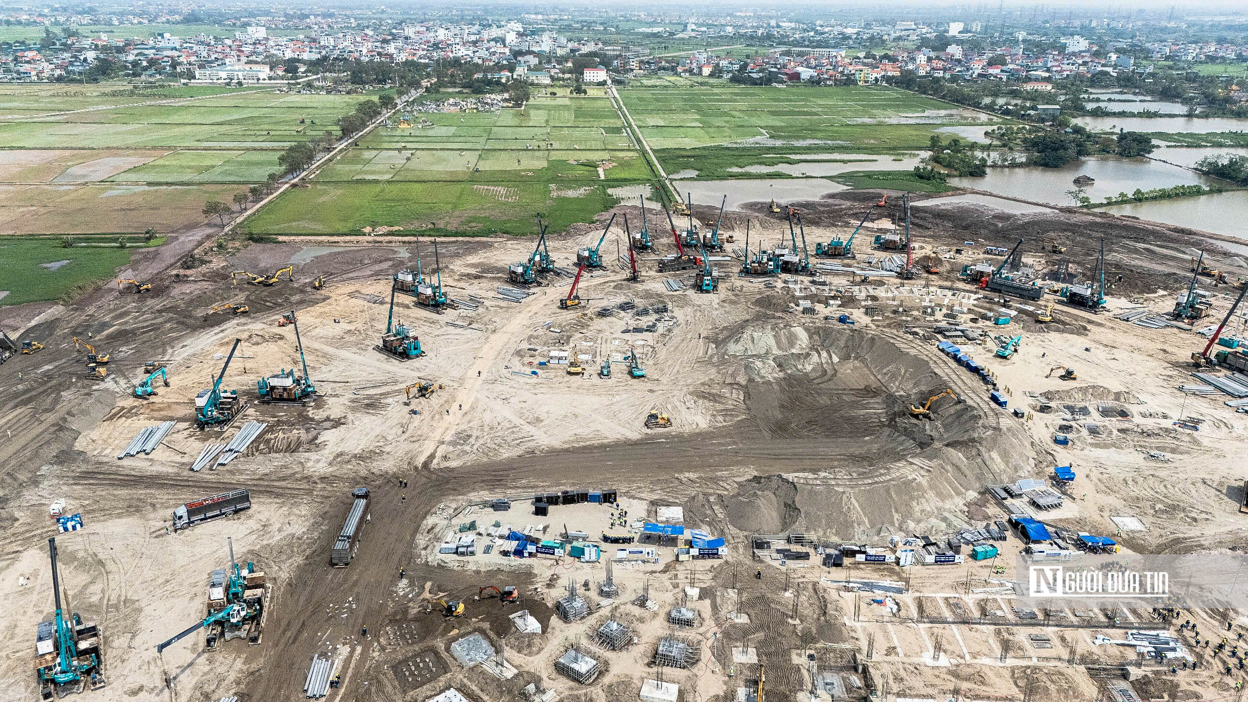 Đại c&ocirc;ng trường thi c&ocirc;ng s&acirc;n vận động lớn nhất thế giới ở H&agrave; Nội - Ảnh 16.