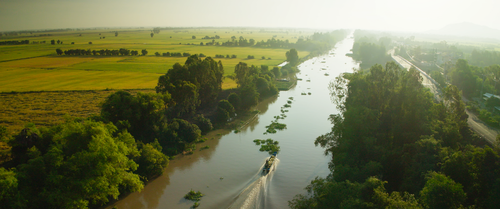 Ca sĩ Mỹ Tâm chính thức gia nhập CLB nhà sản xuất phim trăm tỷ - Ảnh 7.