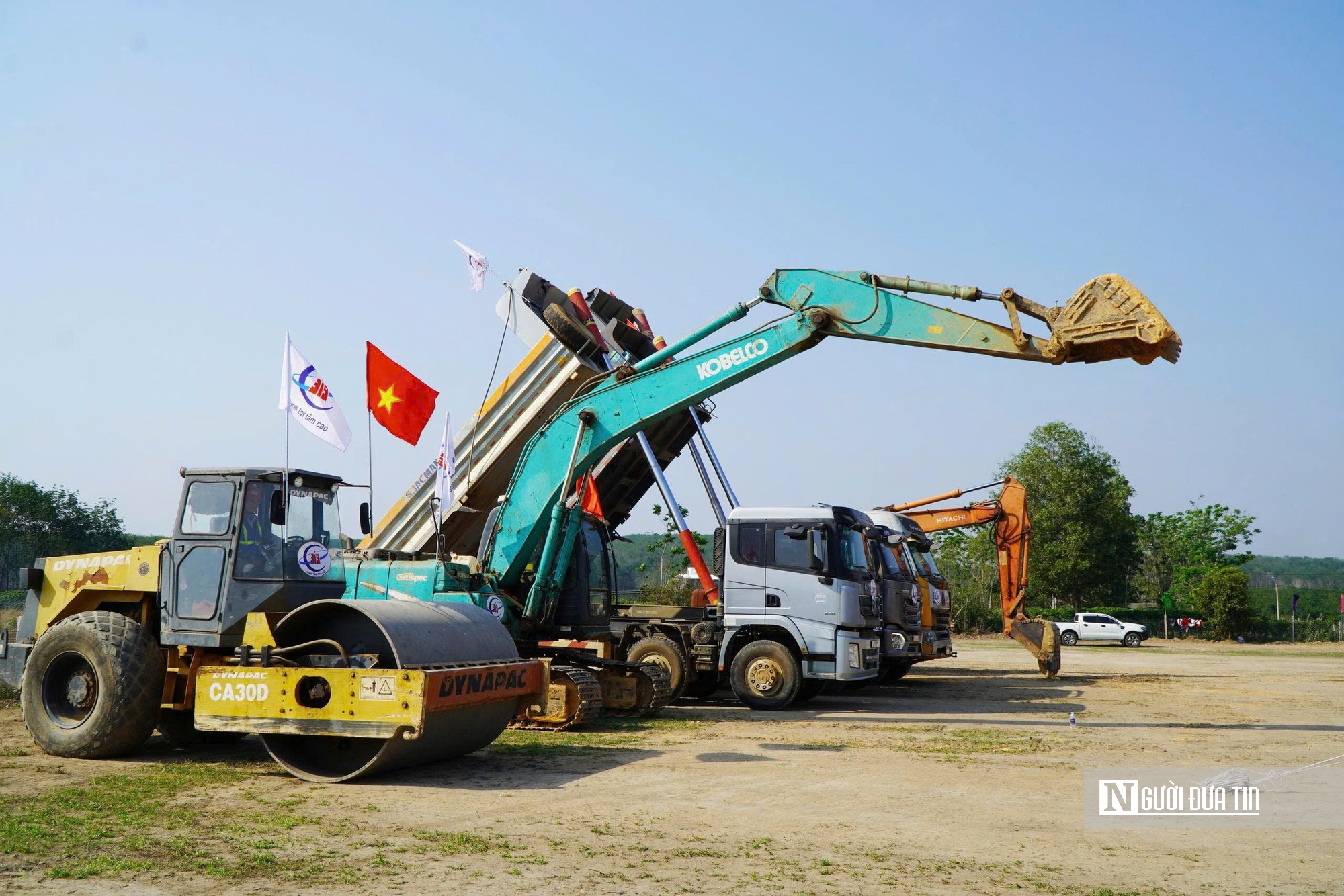 Quảng Ng&atilde;i khởi c&ocirc;ng loạt trường nội tr&uacute; v&ugrave;ng bi&ecirc;n, kỳ vọng đổi thay gi&aacute;o dục nơi &ldquo;ph&ecirc;n dậu&rdquo;- Ảnh 4.