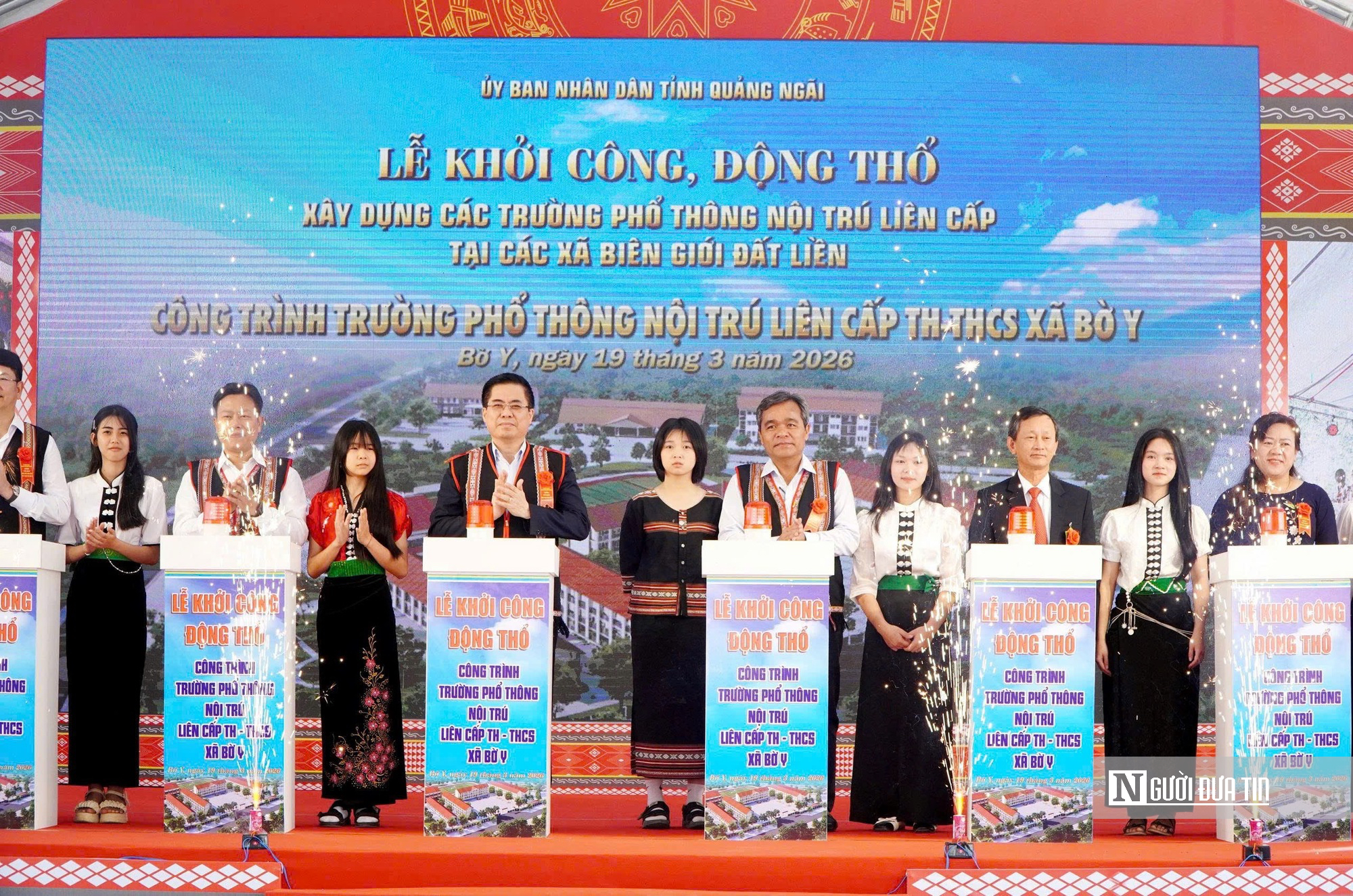 Quảng Ng&atilde;i khởi c&ocirc;ng loạt trường nội tr&uacute; v&ugrave;ng bi&ecirc;n, kỳ vọng đổi thay gi&aacute;o dục nơi &ldquo;ph&ecirc;n dậu&rdquo;- Ảnh 2.