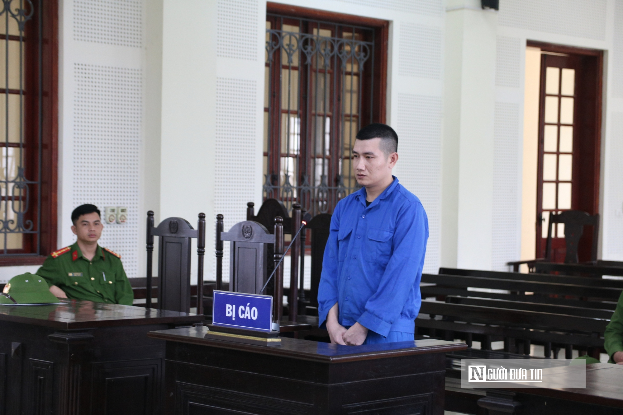 Nỗi đau của mẹ già có con trai trượt dài trên con đường tội lỗi - Ảnh 1.