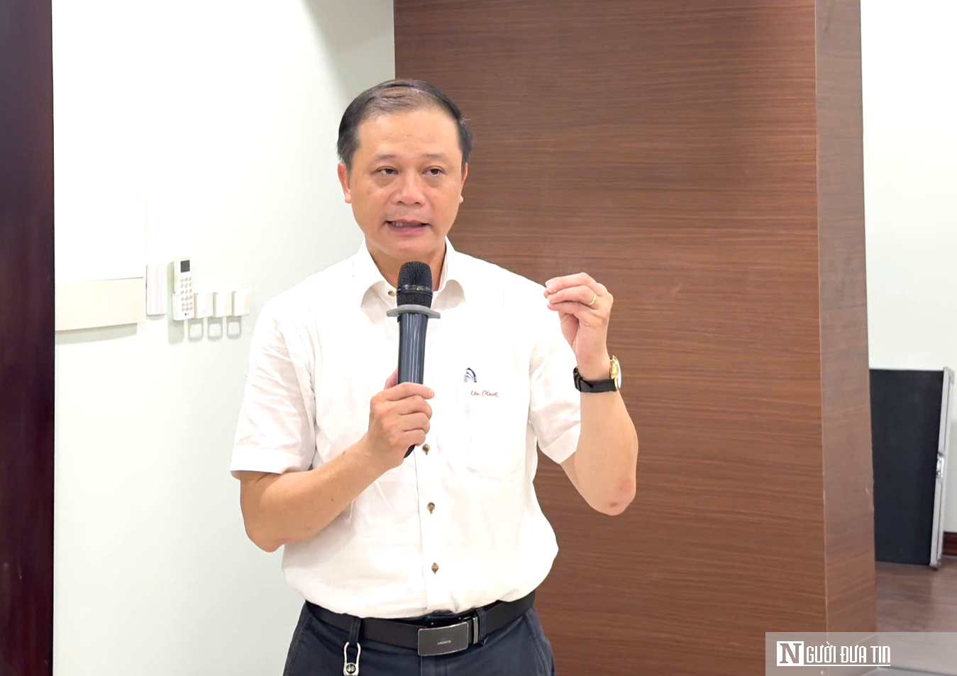 Đ&agrave; Nẵng: Ch&oacute; thả r&ocirc;ng nhiễm dại, mối nguy treo lơ lửng khu d&acirc;n cư- Ảnh 4.