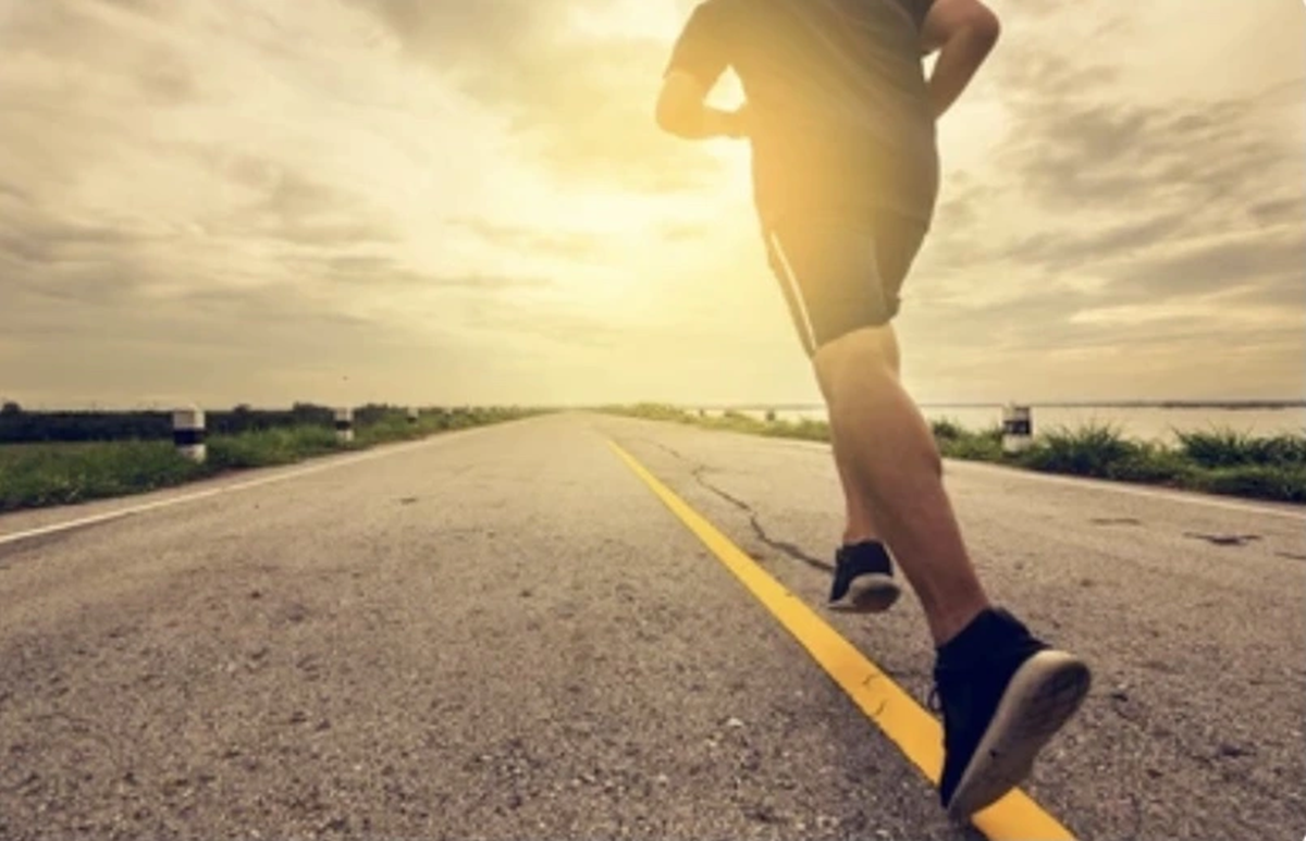 Chàng trai 18 tử vong đột ngột vì mê tập thể dục theo cách 