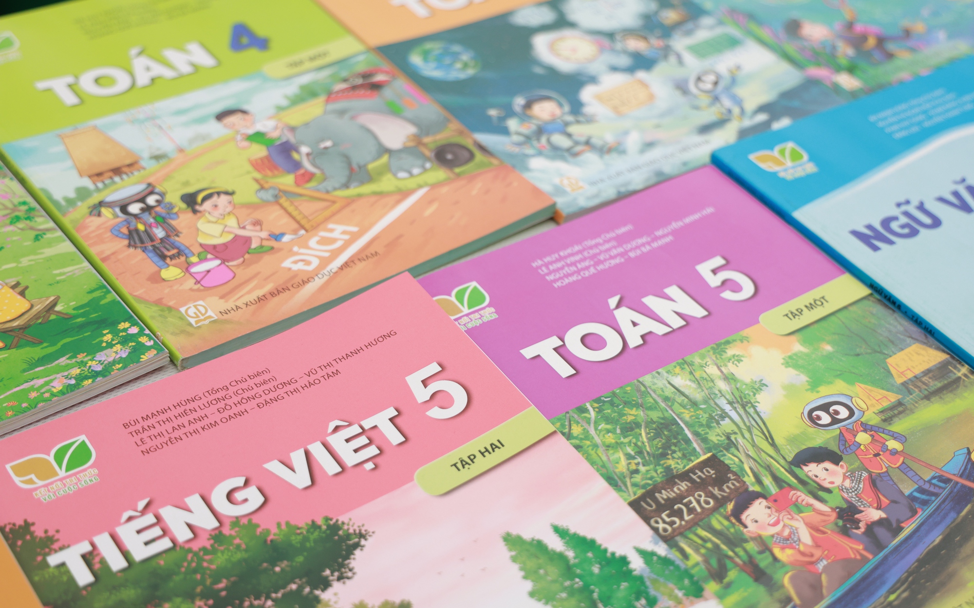NXB Giáo Dục Việt Nam và OLM hợp tác chuyển đổi số học liệu, mở ra kỷ nguyên giáo dục mới