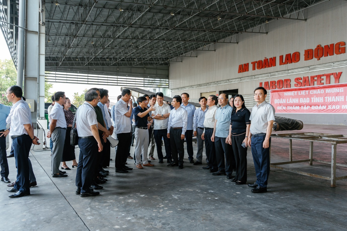 Ban Thường vụ Tỉnh ủy Thanh Hóa đến thăm và làm việc tại Tỉnh An Giang và Tập đoàn Sao Mai - Ảnh 4.