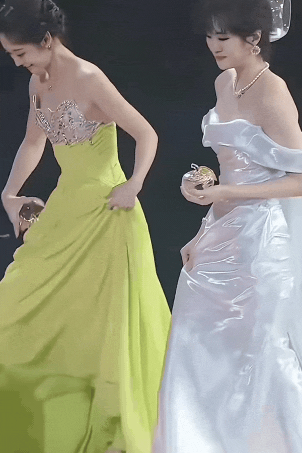 Tiểu thư giàu có bậc nhất showbiz là cử nhân Harvard, ở biệt thự nghìn tỷ đồng, vào giới giải trí vì đam mê- Ảnh 1. Tiểu thư giàu có bậc nhất showbiz là cử nhân Harvard, ở biệt thự nghìn tỷ đồng, vào giới giải trí vì đam mê- Ảnh 1.