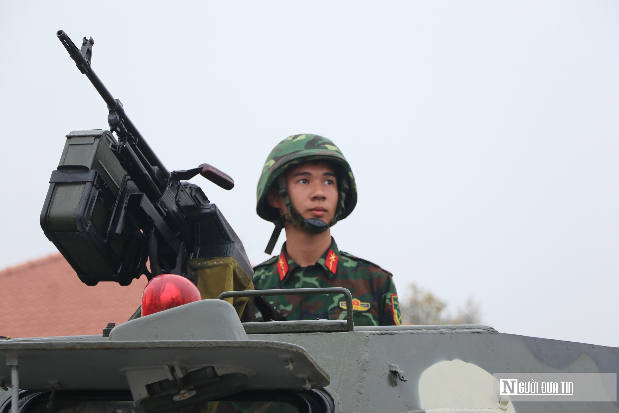 M&atilde;n nh&atilde;n m&agrave;n ph&ocirc; diễn sức mạnh của lực lượng vũ trang Nghệ An- Ảnh 5.