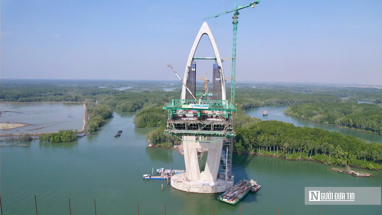 Cầu Phước An tăng tốc sau Tết, dần hiện h&igrave;nh nhịp nối TP.HCM &ndash; Đồng Nai - Ảnh 1.
