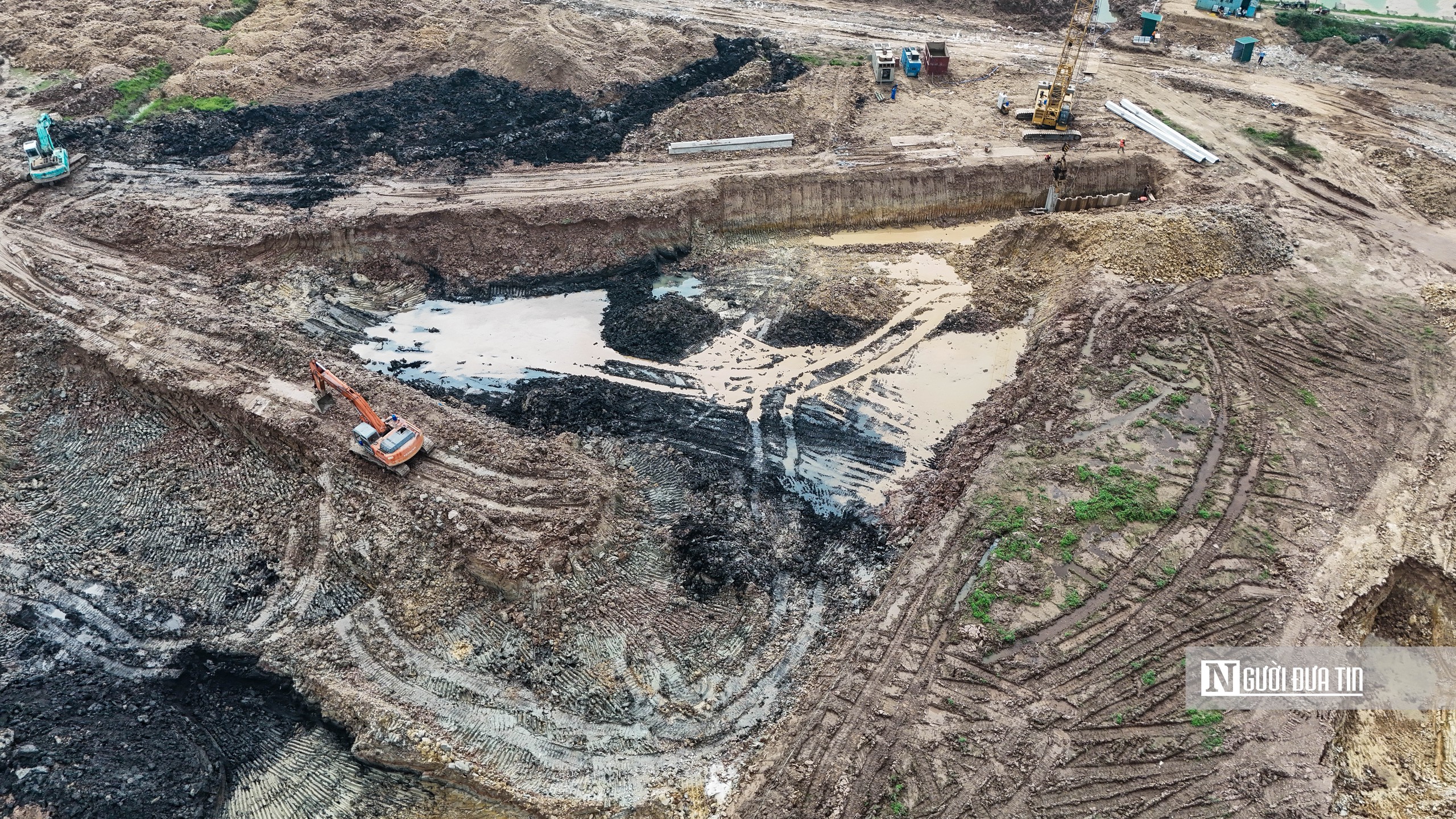 Bên trong đại công trường thi công hồ điều hoà rộng hơn 36ha ở Hà Nội- Ảnh 7. Bên trong đại công trường thi công hồ điều hoà rộng hơn 36ha ở Hà Nội- Ảnh 7.