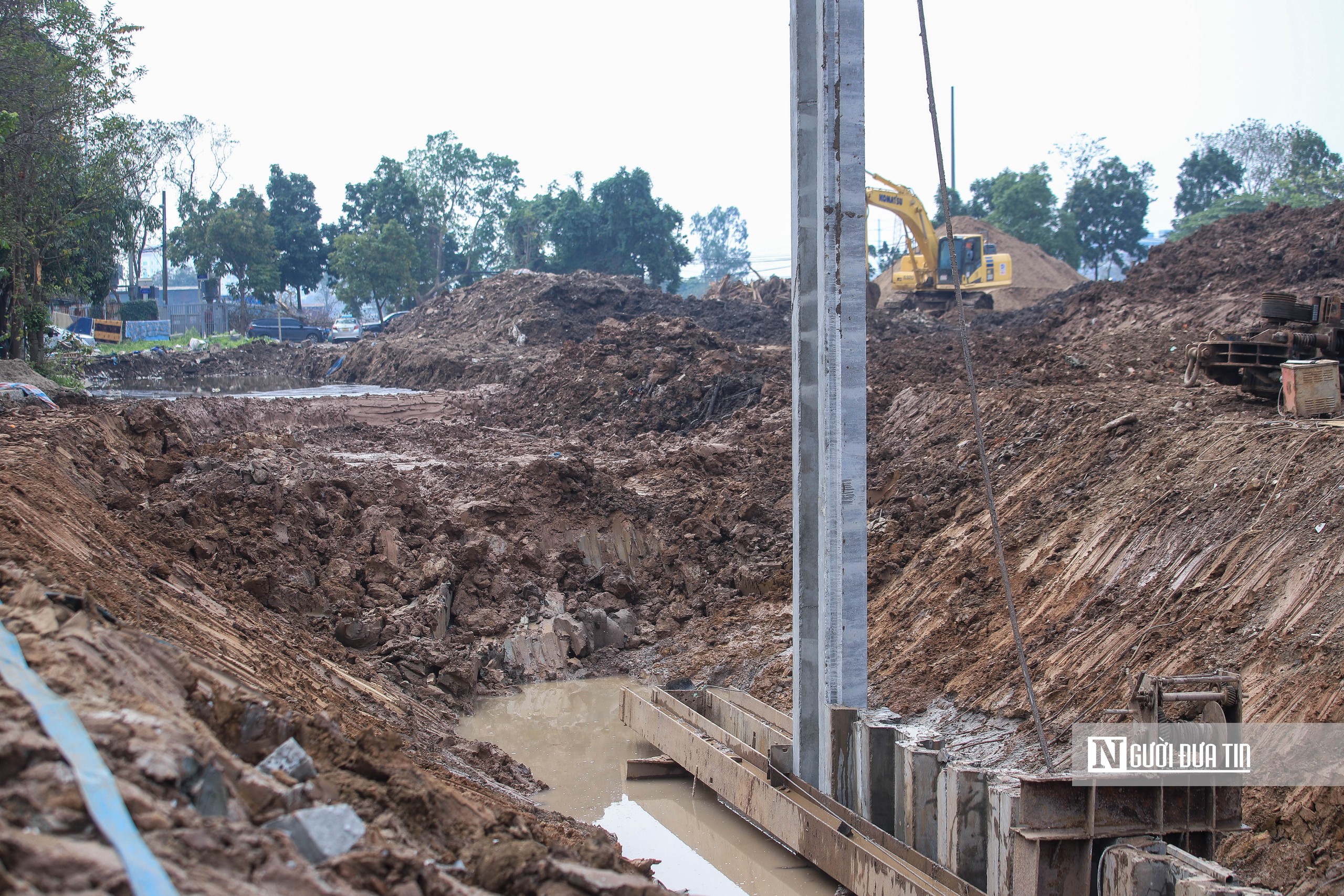 Bên trong đại công trường thi công hồ điều hoà rộng hơn 36ha ở Hà Nội- Ảnh 9. Bên trong đại công trường thi công hồ điều hoà rộng hơn 36ha ở Hà Nội- Ảnh 9.