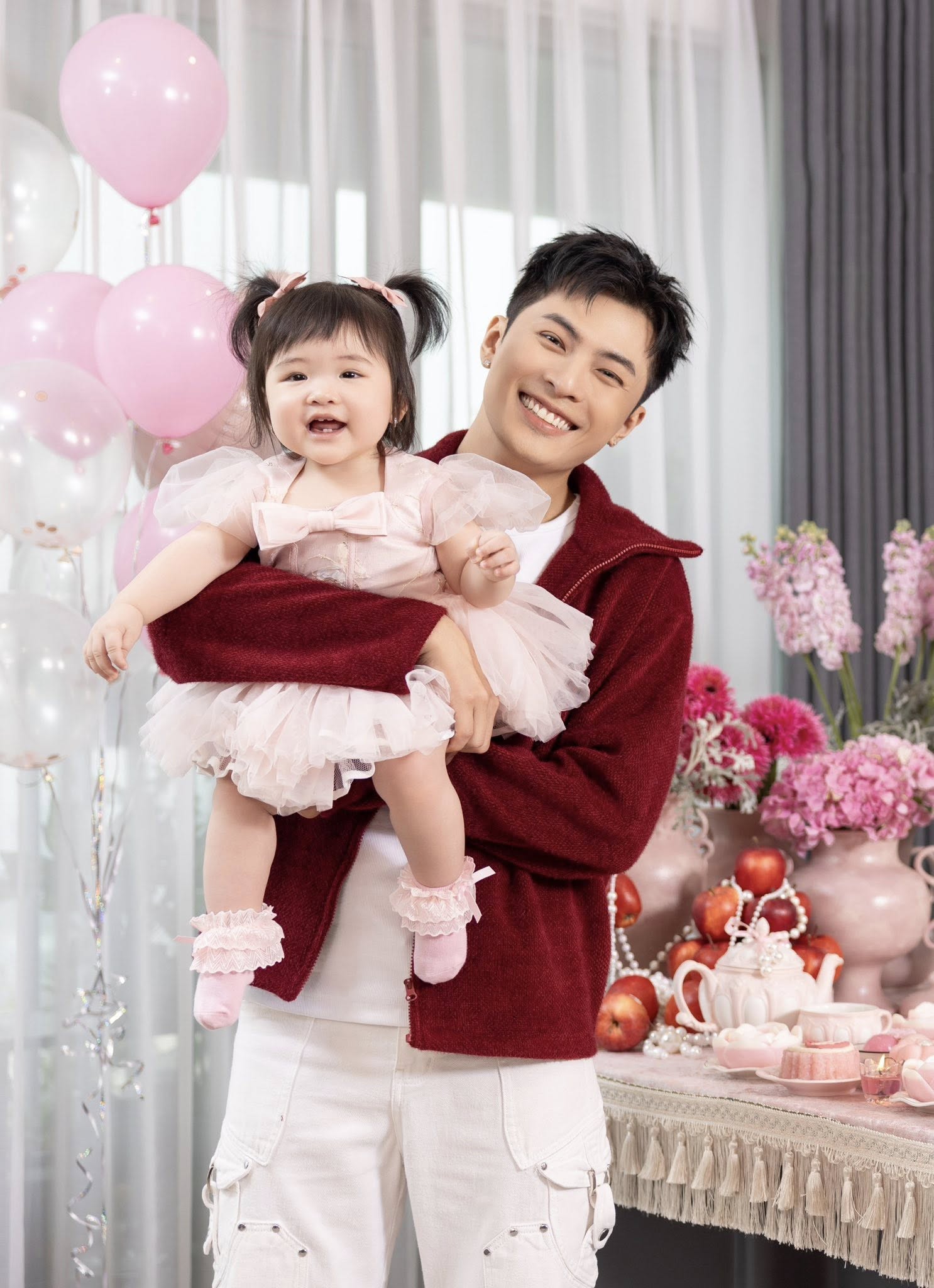 Puka và Gin Tuấn Kiệt công khai cận diện mạo ái nữ, vẻ ngoài quá đáng yêu - Ảnh 5.