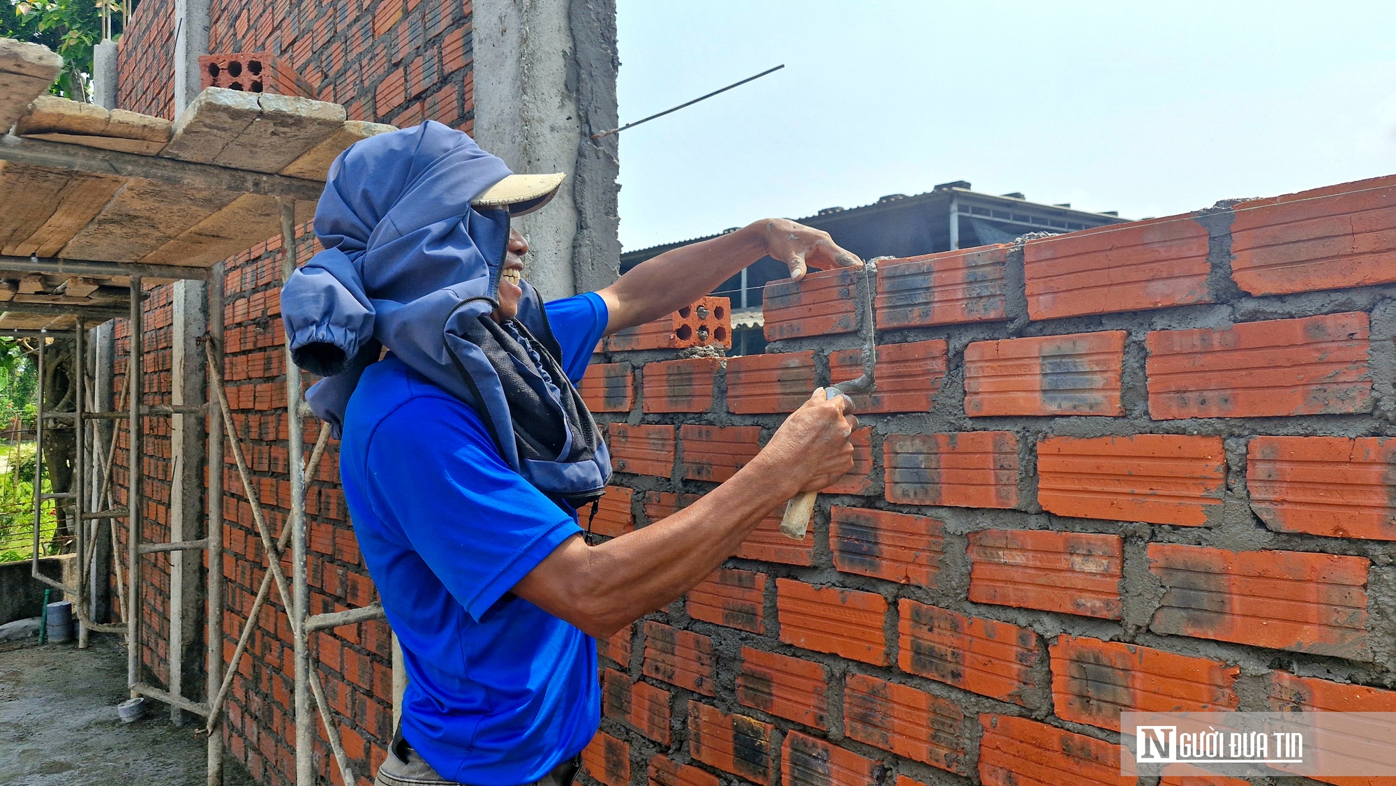 Vật liệu x&acirc;y dựng "đội gi&aacute;", nhiều người trẻ ở Huế "lỡ hẹn" với giấc mơ an cư- Ảnh 1.