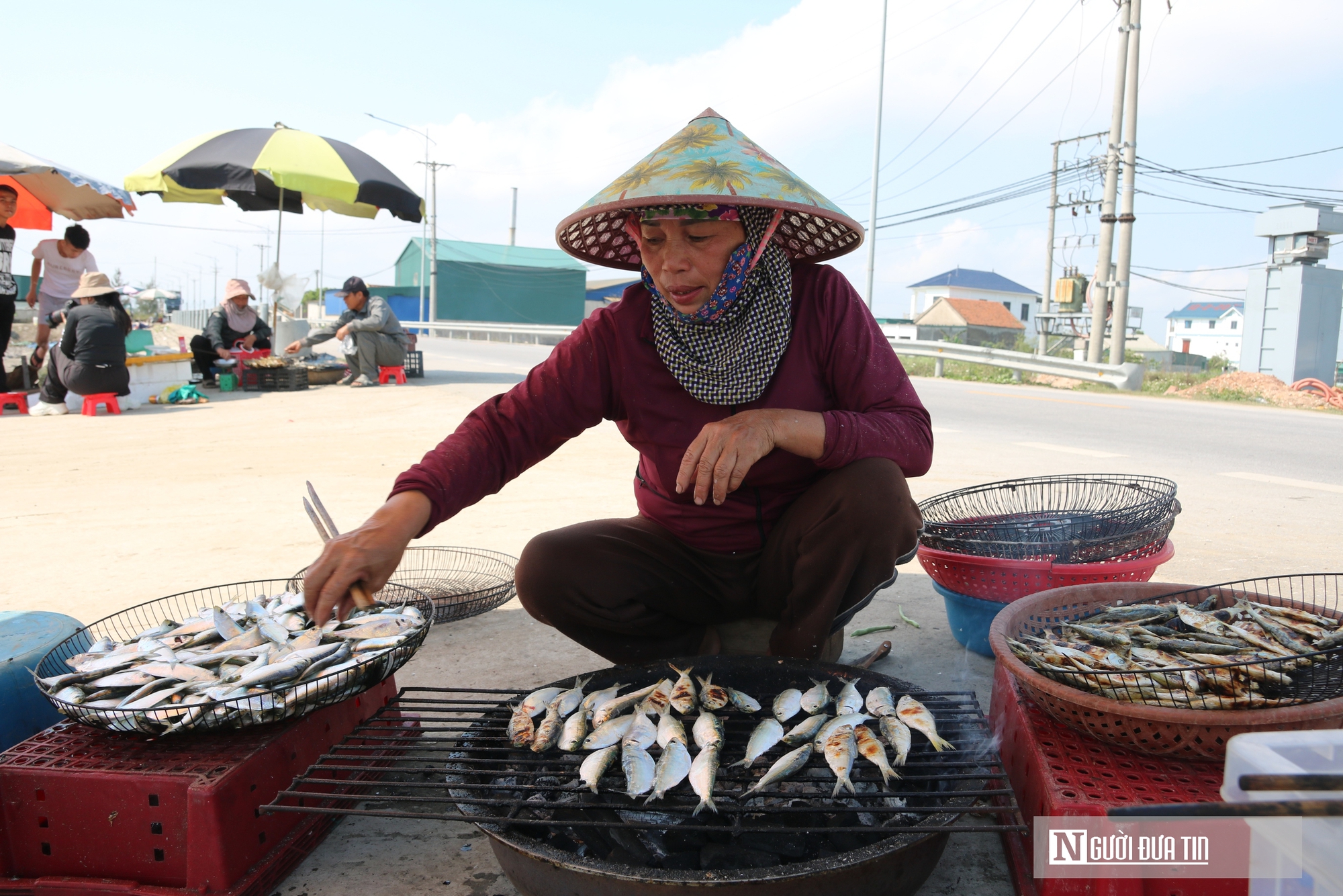 Loài cá "nhà nghèo", bổ dưỡng hút khách thập phương thưởng thức trực tiếp - Ảnh 5.