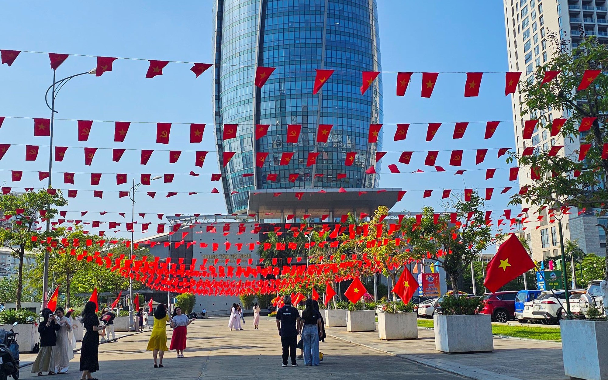 &Aacute;p lực chi ph&iacute; bay tăng, du lịch Đ&agrave; Nẵng t&igrave;m động lực từ thị trường gần- Ảnh 5.