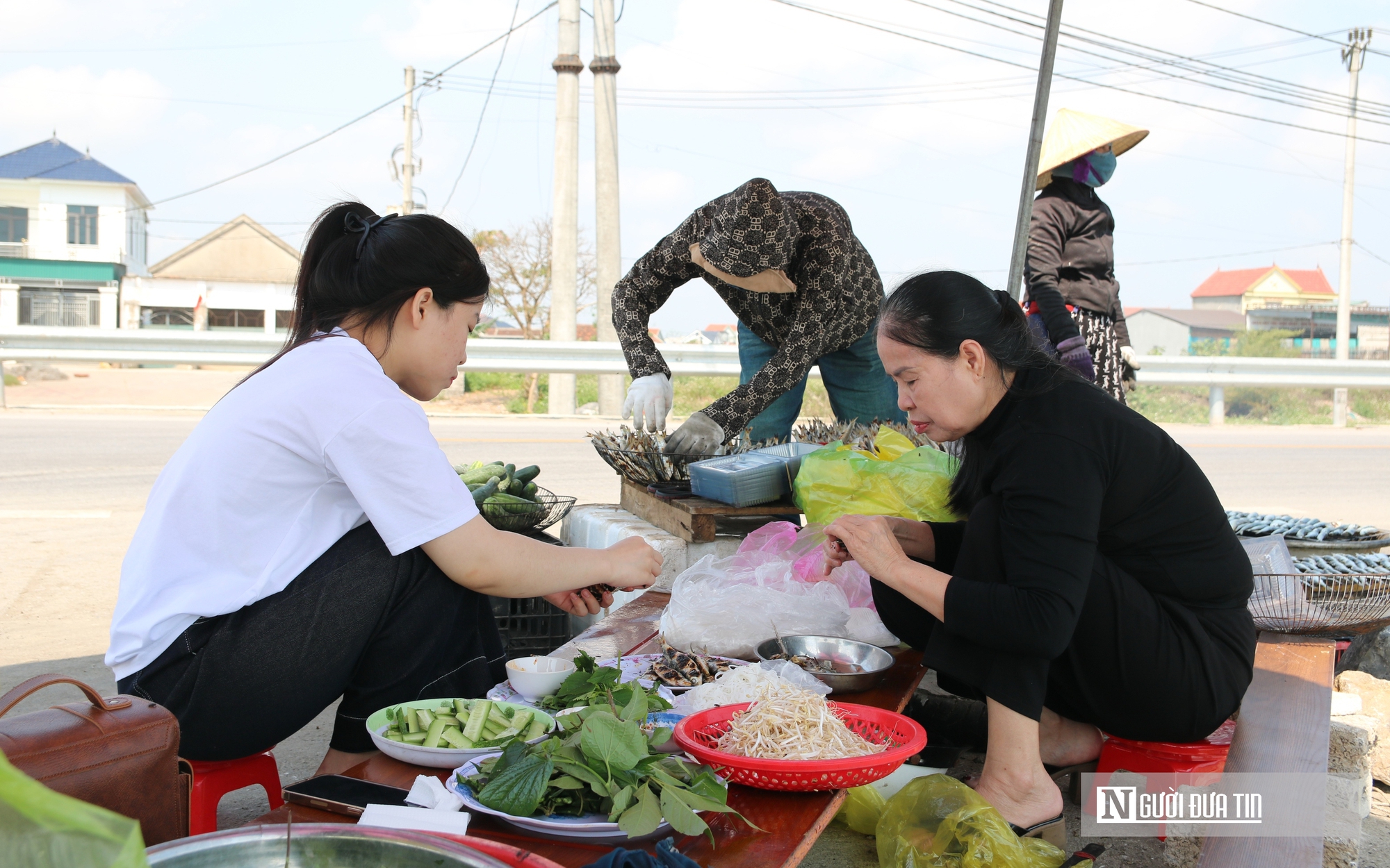 Cá Trích Nướng Ven Biển Nghệ An: Món Ăn 'Nhà Nghèo' Gây Sốt Mạng Xã Hội