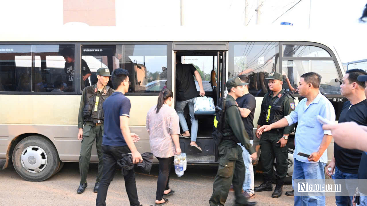 B&oacute;c trần thủ đoạn lừa đảo xuy&ecirc;n bi&ecirc;n giới: B&agrave;i cuối-Giải ph&aacute;p ngăn chặn tận gốc tội phạm lừa đảo- Ảnh 4.