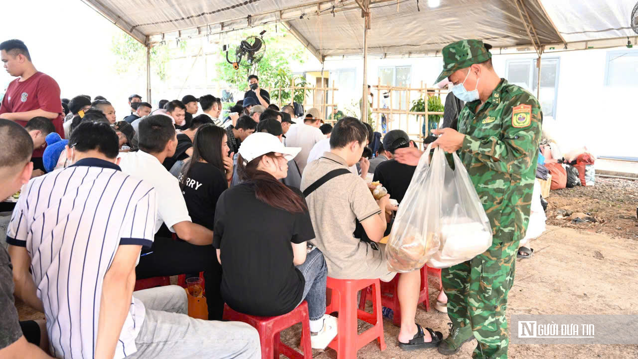 B&oacute;c trần thủ đoạn lừa đảo xuy&ecirc;n bi&ecirc;n giới: B&agrave;i cuối-Giải ph&aacute;p ngăn chặn tận gốc tội phạm lừa đảo- Ảnh 11.