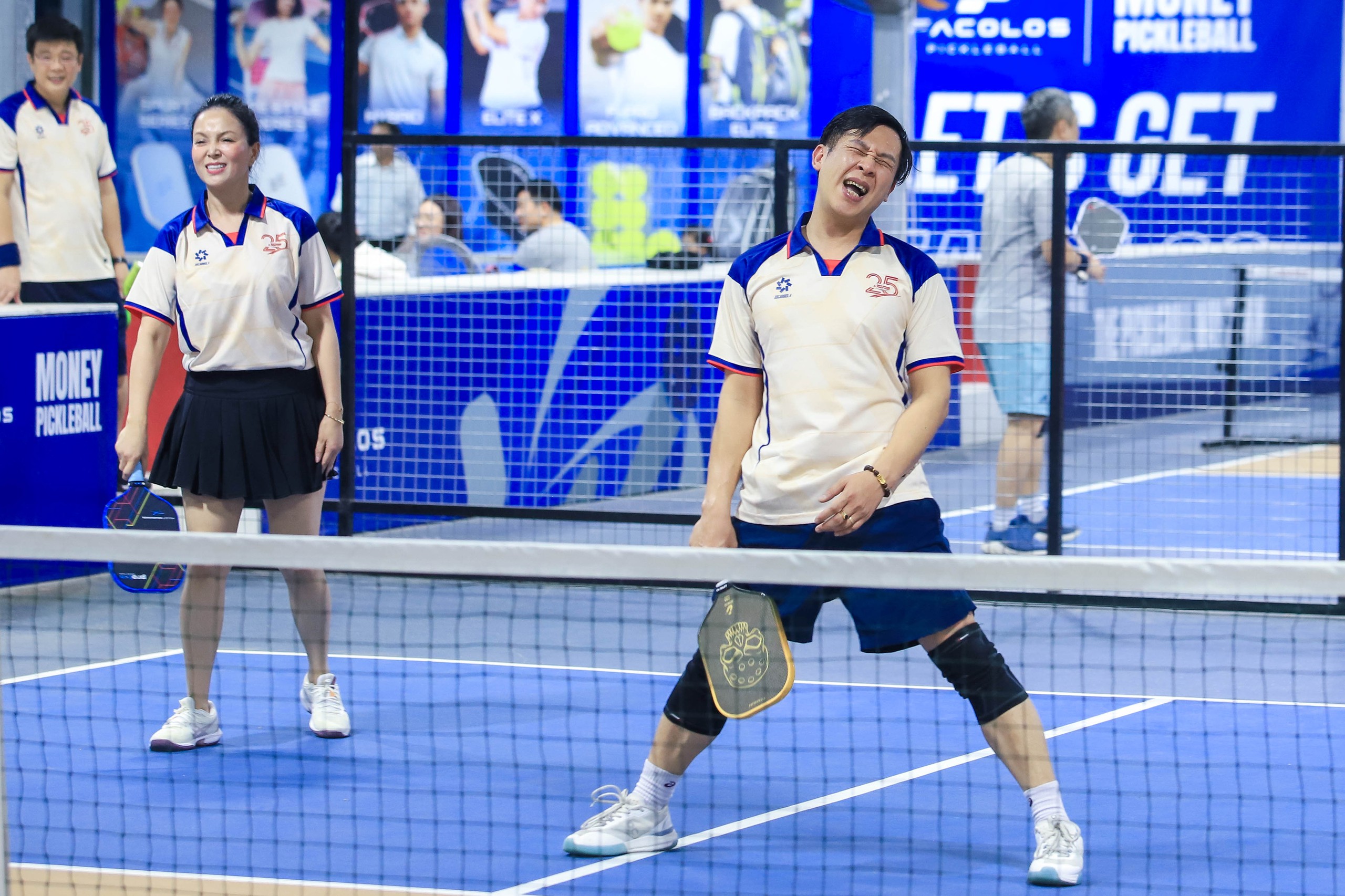 Sôi nổi giải giao hữu Pickleball nhân kỷ niệm 25 năm Tạp chí Đời sống và Pháp luật- Ảnh 10. Sôi nổi giải giao hữu Pickleball nhân kỷ niệm 25 năm Tạp chí Đời sống và Pháp luật- Ảnh 10.