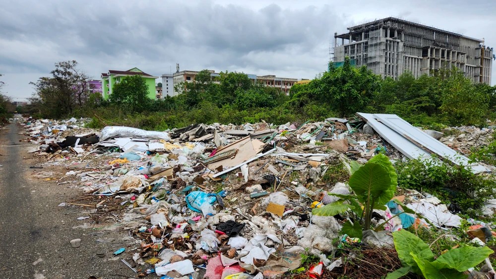VIDEO: Khu quy hoạch Đại học ở Huế từng ngập ngụa rác thải ‘lột xác’  - Ảnh 1.