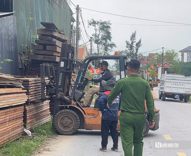 Chuyển đổi số qua ứng dụng i-HaTinh: Người dân phản ánh, chính quyền hành động - Ảnh 1.