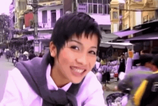 Nữ ca sĩ sống cuộc đời rực rỡ bậc nhất Vbiz: U55 vi&ecirc;n m&atilde;n trong biệt phủ hơn 10.000m2 - Ảnh 2.