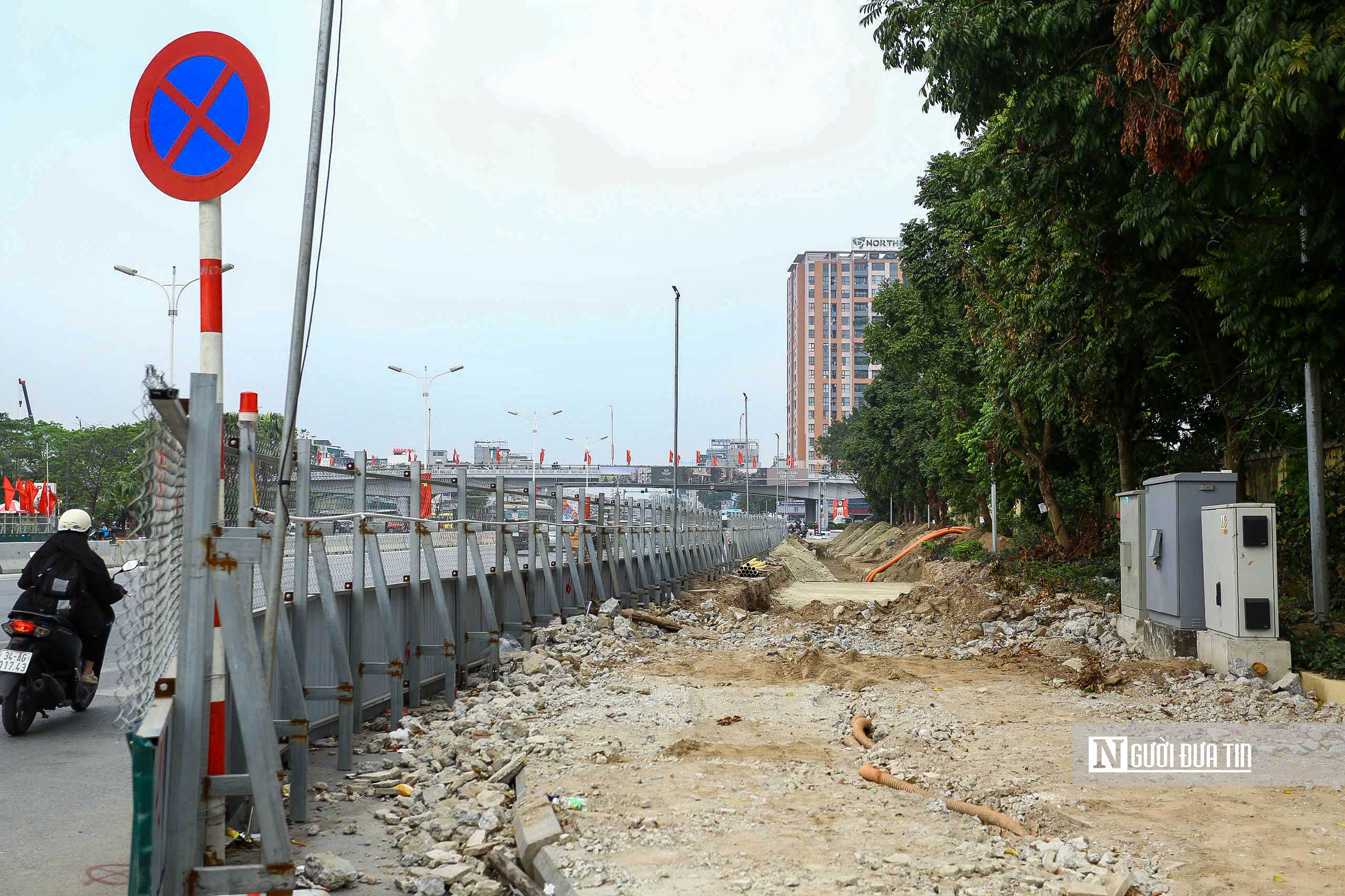 Hà Nội: Rào chắn thi công hầm chui tại nút giao Cổ Linh – Đàm Quang Trung - Ảnh 10.