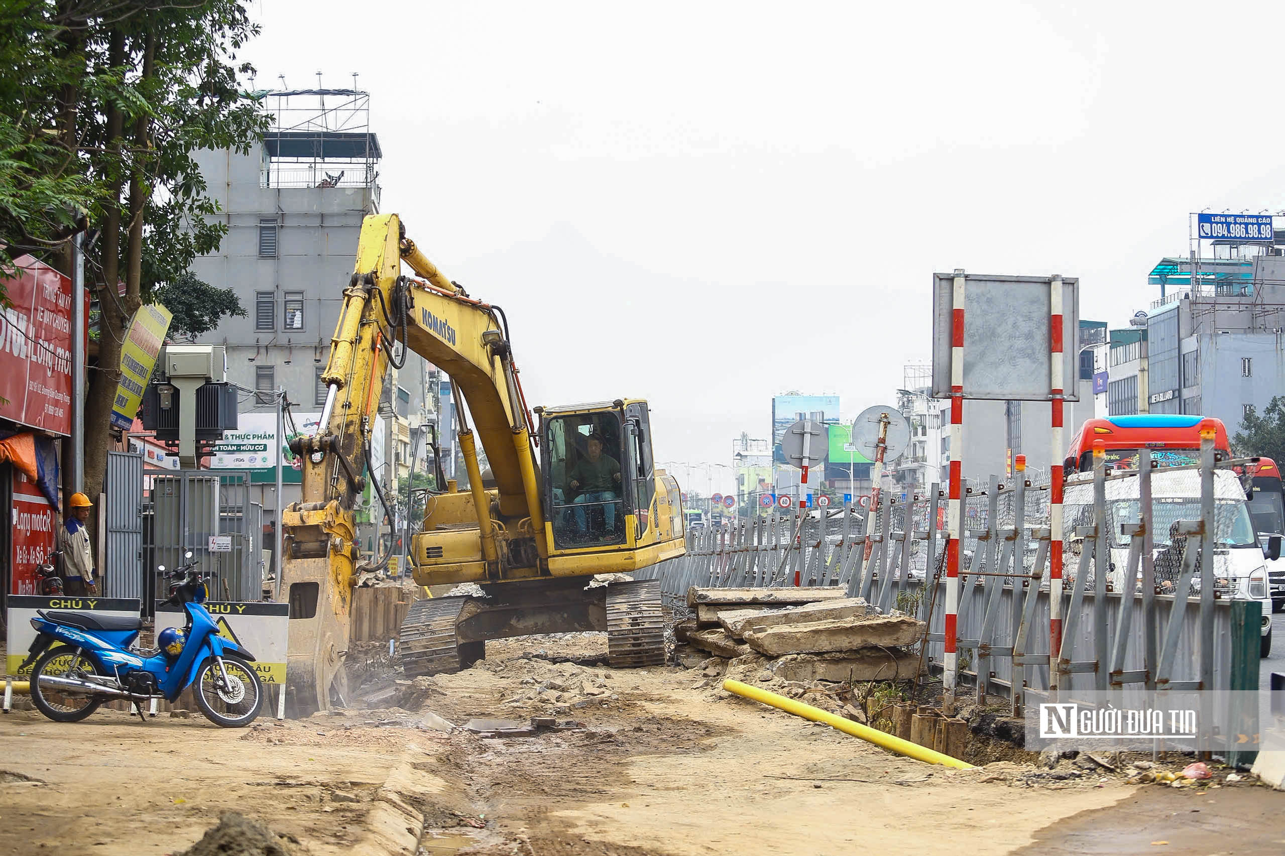 Hà Nội: Rào chắn thi công hầm chui tại nút giao Cổ Linh – Đàm Quang Trung - Ảnh 5.