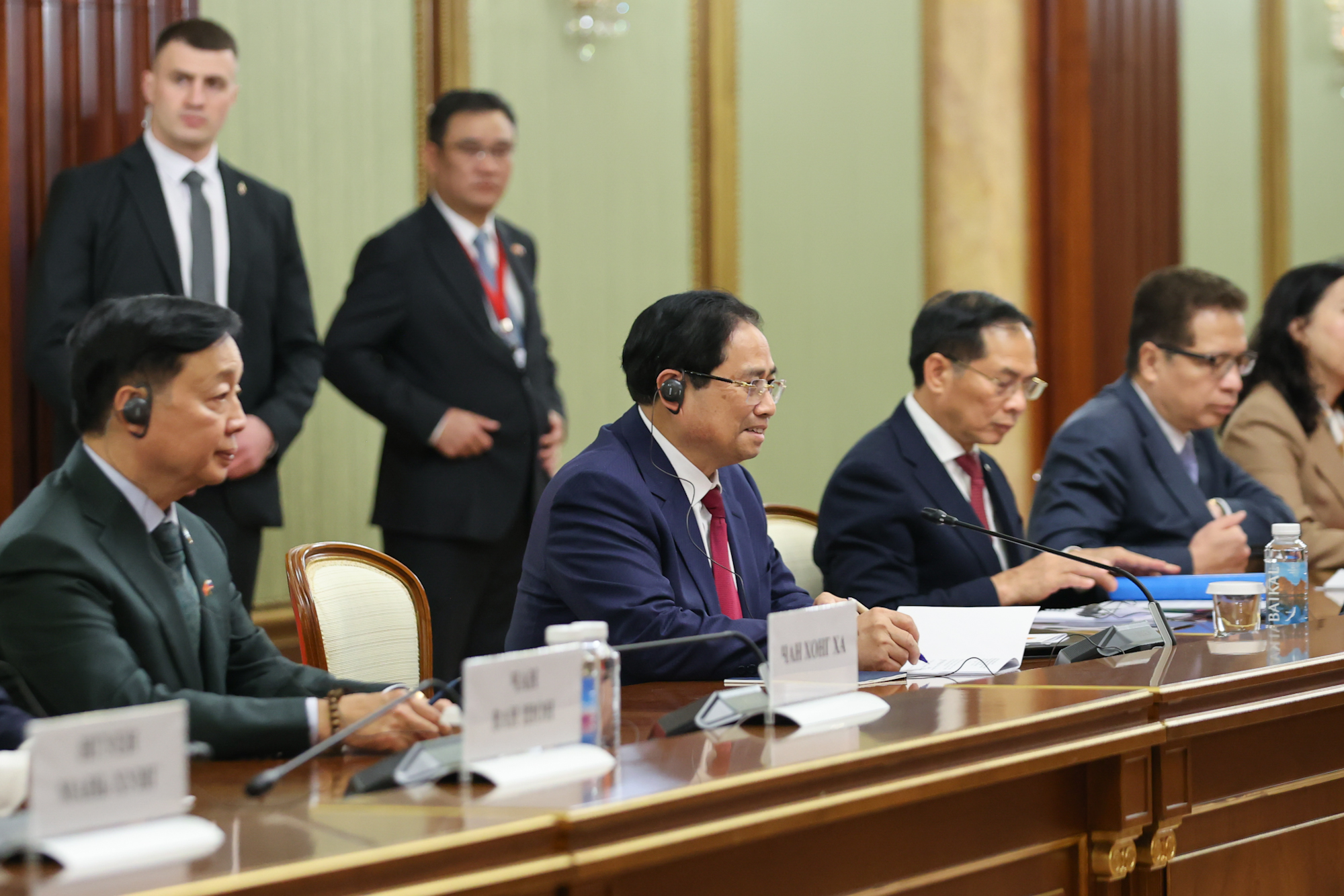 Thủ tướng Phạm Minh Chính hội đàm với Thủ tướng Liên bang Nga, chứng kiến ký các văn kiện hợp tác- Ảnh 6. Thủ tướng Phạm Minh Chính hội đàm với Thủ tướng Liên bang Nga, chứng kiến ký các văn kiện hợp tác- Ảnh 6.