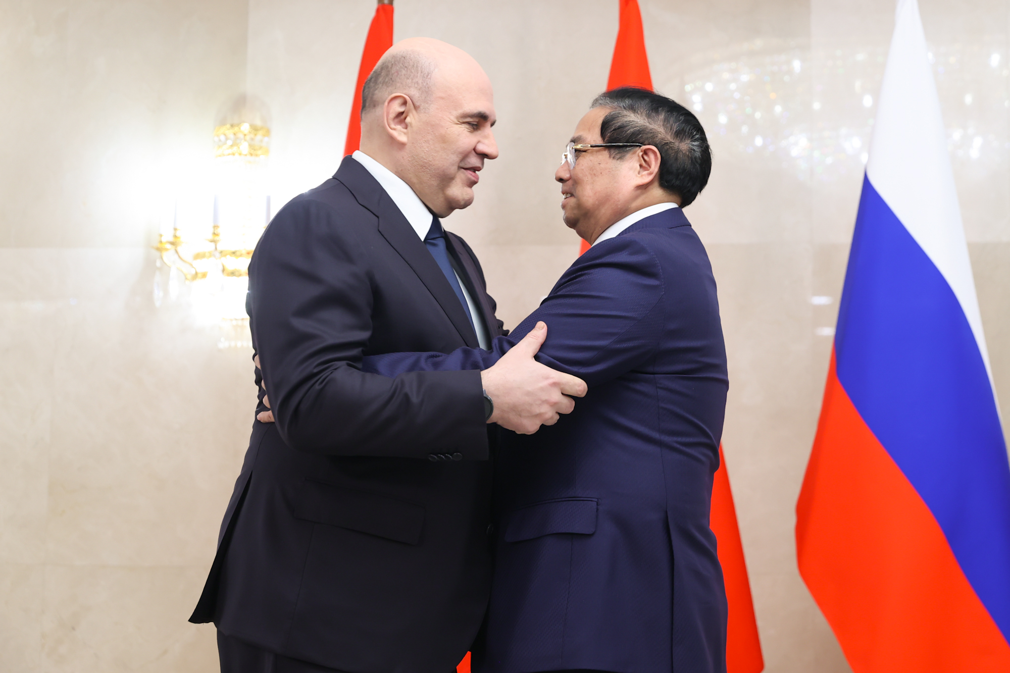 Thủ tướng Phạm Minh Chính hội đàm với Thủ tướng Liên bang Nga, chứng kiến ký các văn kiện hợp tác- Ảnh 2. Thủ tướng Phạm Minh Chính hội đàm với Thủ tướng Liên bang Nga, chứng kiến ký các văn kiện hợp tác- Ảnh 2.