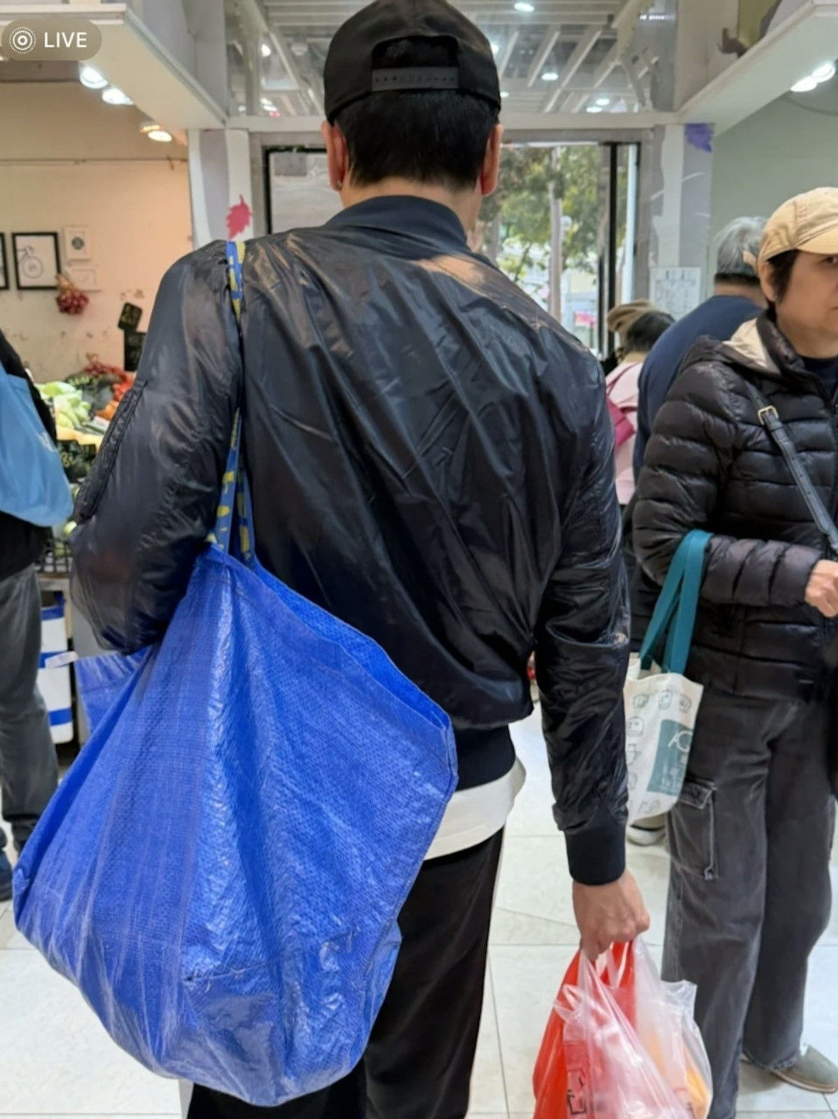 Sở hữu t&agrave;i sản kếch x&ugrave; 2,6 ngh&igrave;n tỷ đồng, diễn vi&ecirc;n Huỳnh T&ocirc;ng Trạch vẫn ế vợ - Ảnh 2.