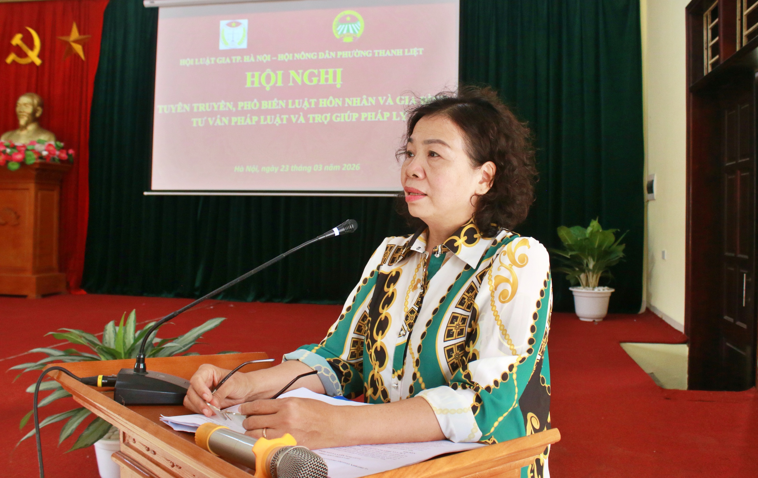 Nói xấu chồng trước đám đông có thể bị phạt tới 10 triệu đồng - Ảnh 2.