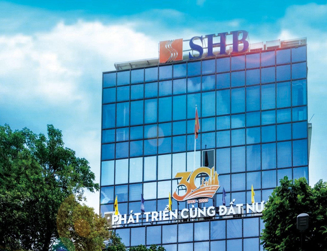 SHB được UBCKNN cấp Giấy phép đăng ký chào bán cổ phiếu ra công chúng - Ảnh 1.