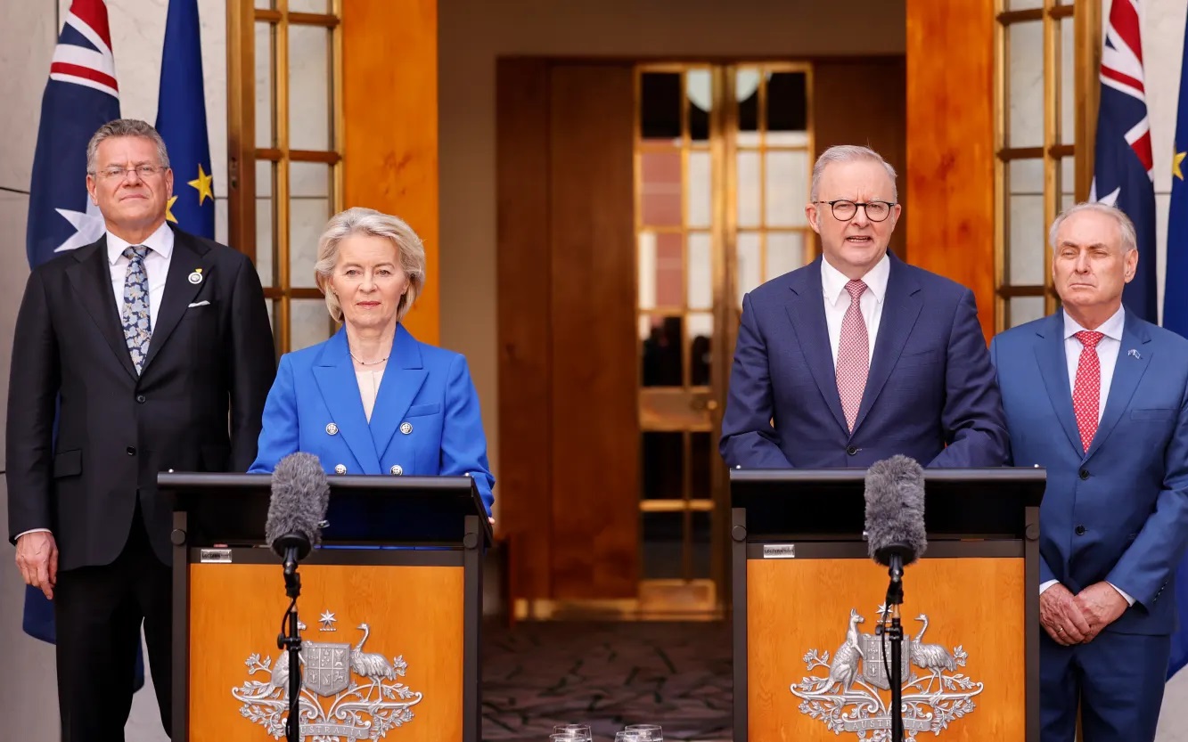 Thị trường tiền tệ "lững lờ", nh&agrave; giao dịch ho&agrave;i nghi nỗ lực của Mỹ nhằm chấm dứt xung đột Iran - Ảnh 1.