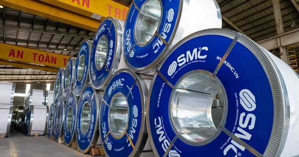 Cựu Chủ tịch SMC tho&aacute;i sạch vốn, ch&iacute;nh thức rời doanh nghiệp - Ảnh 1.