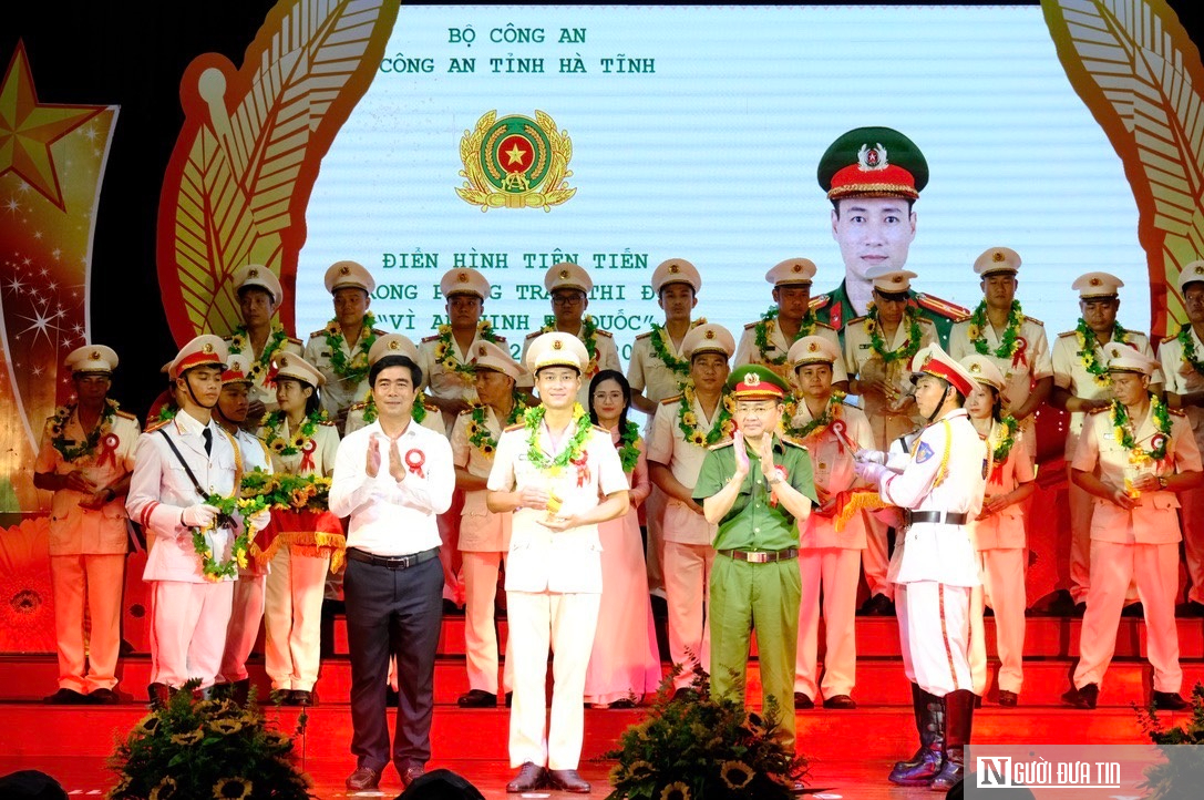 Thiếu tá công an và “công thức kết nối”: Làm mới phong trào Đoàn từ những điều rất thật- Ảnh 2.