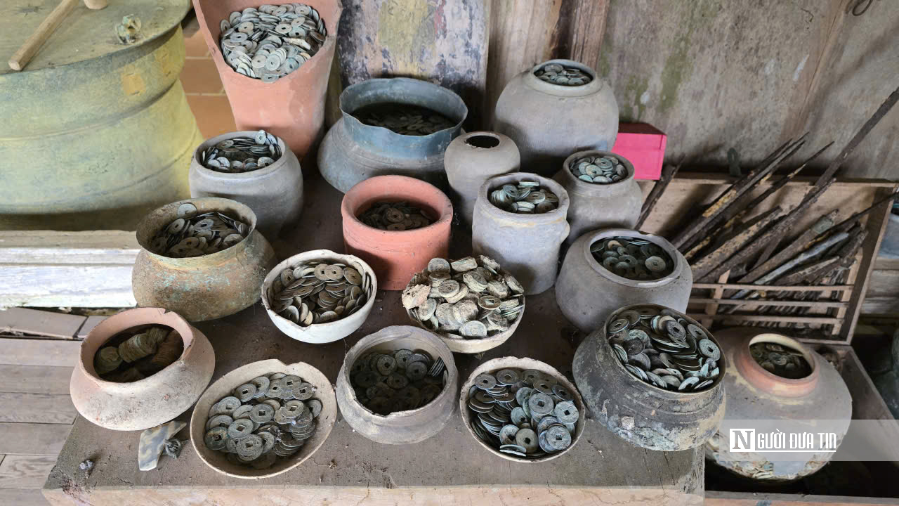 Học hết lớp 3, gã thợ hồ lấy được vợ đẹp và trở thành 