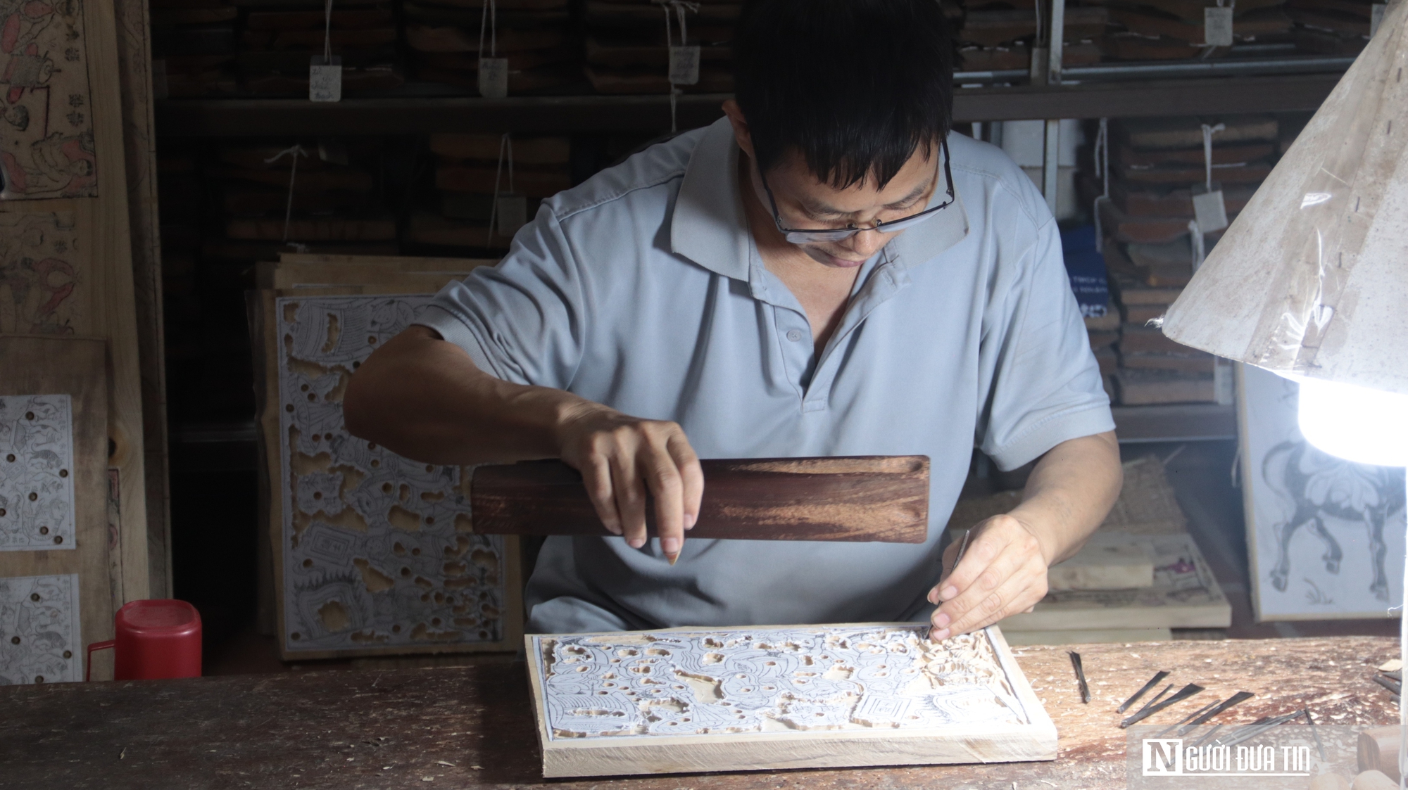 Làng tranh Đông Hồ rộn ràng trước giờ khắc được thế giới gọi tên - Ảnh 7. Làng tranh Đông Hồ rộn ràng trước giờ khắc được thế giới gọi tên - Ảnh 7.