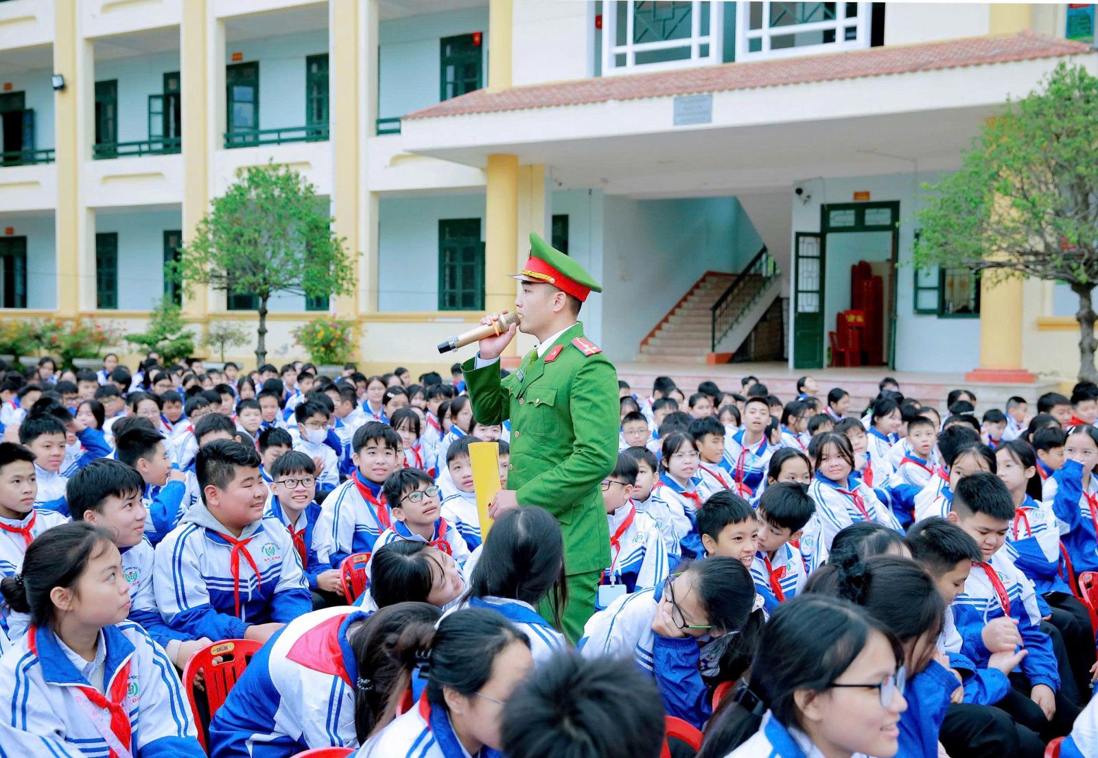 Hơn một năm có 54 trẻ ở Thanh Hóa bị xâm hại tình dục và biện pháp phòng ngừa - Ảnh 1.