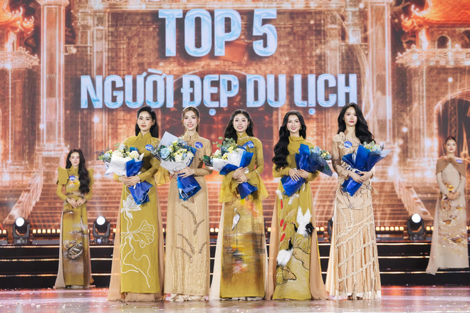 Chung khảo Miss World Vietnam 2025: D&agrave;n th&iacute; sinh khoe sắc v&oacute;c n&oacute;ng bỏng - Ảnh 7.