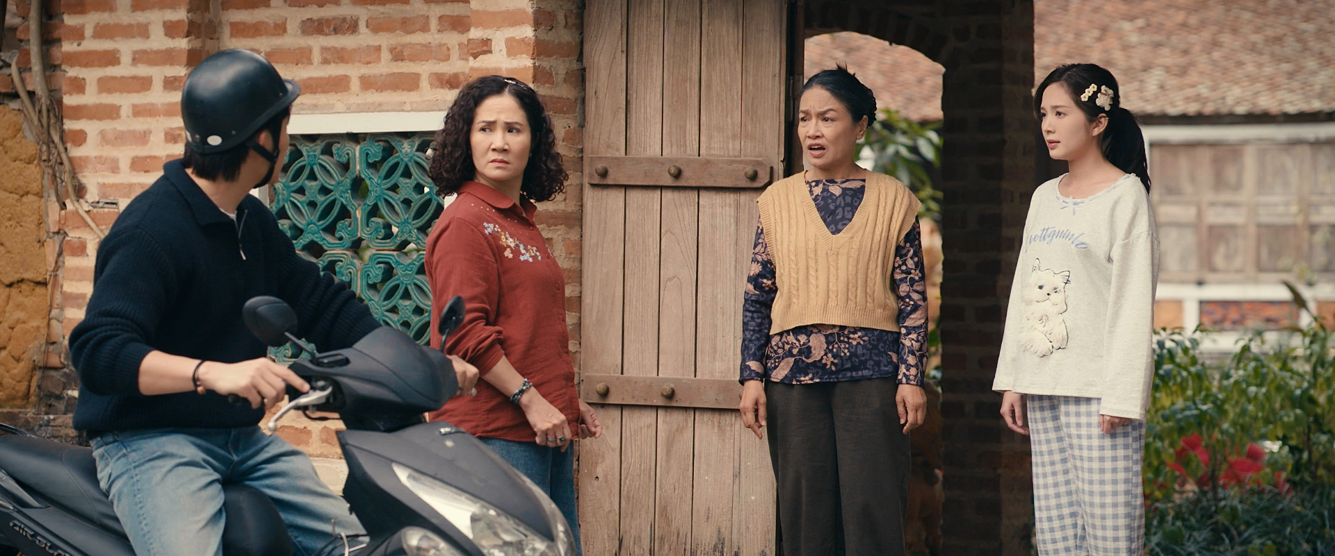 Cặp diễn viên Đình Tú - Ngọc Huyền lần đầu đóng cặp sau khi chính thức về chung một nhà - Ảnh 4.