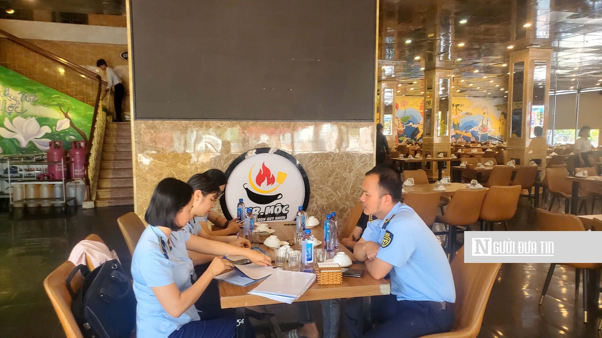 Quản lý thị trường Gia Lai kiểm tra, giám sát các cơ sở kinh doanh phục vụ Năm Du lịch quốc gia- Ảnh 7.