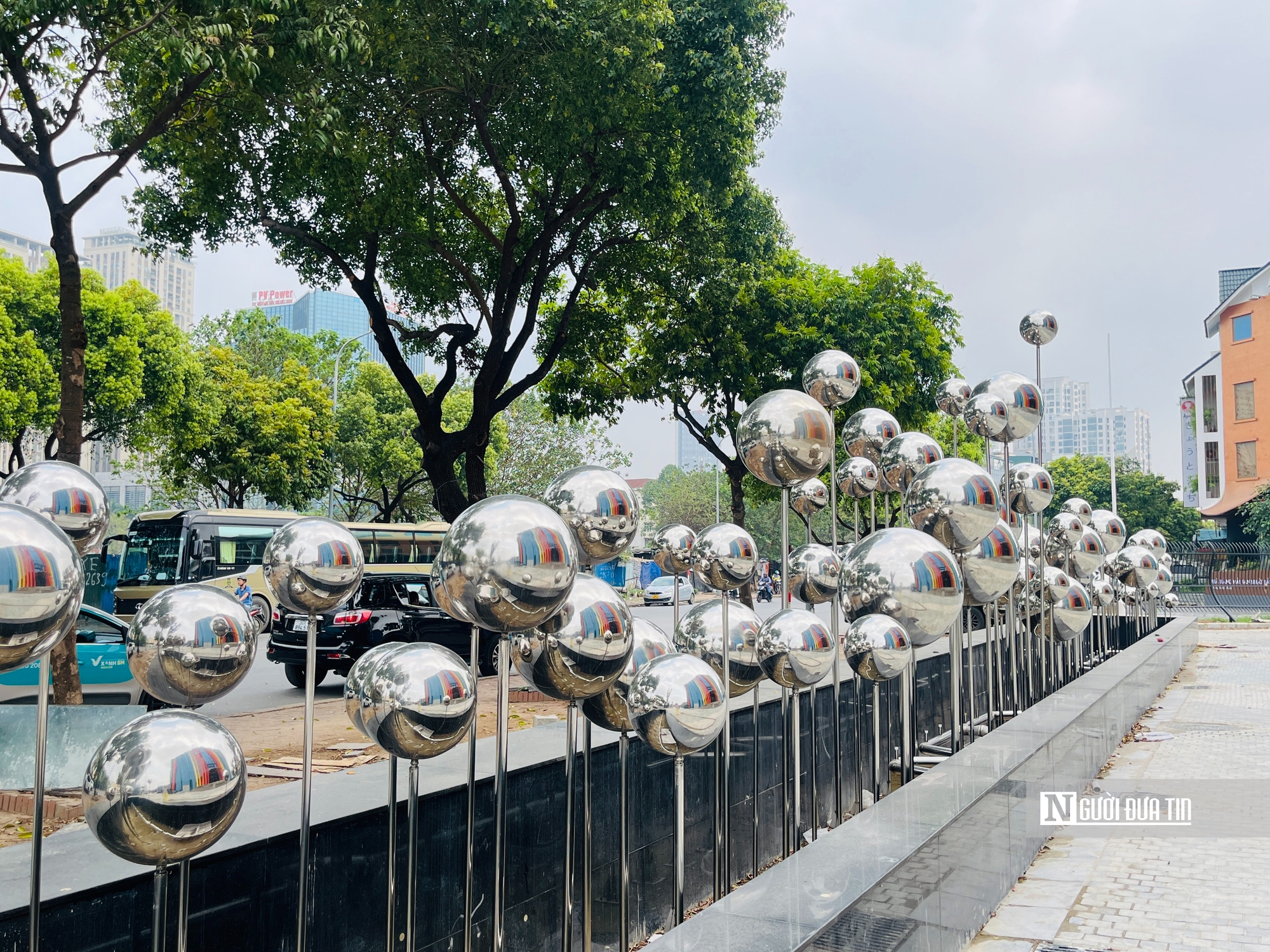 Cận cảnh kiến trúc độc đáo của Nhà hát Tuổi Trẻ cơ sở 2 giữa lòng Hà Nội - Ảnh 8.