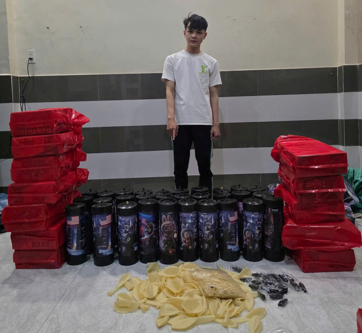Tạm giam 3 đối tượng buôn bán trái phép khí cười với số tiền hơn 10 tỷ- Ảnh 2.