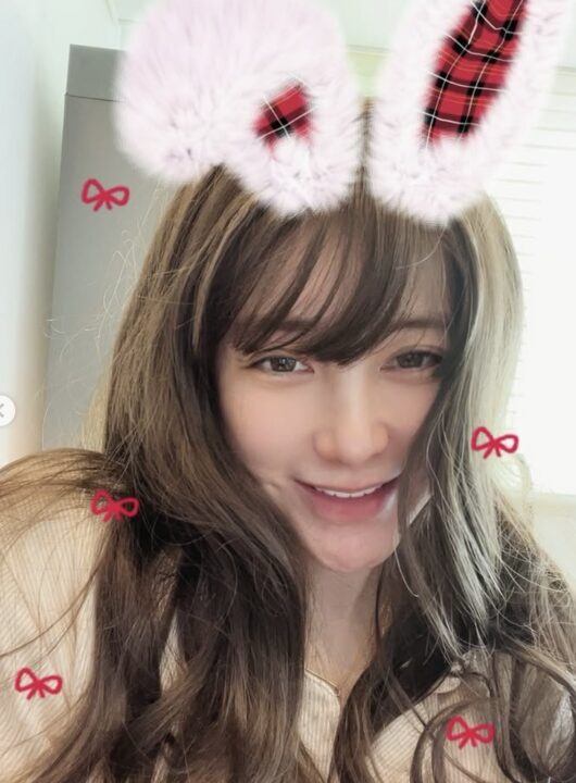 Bị chồng doanh nhân 